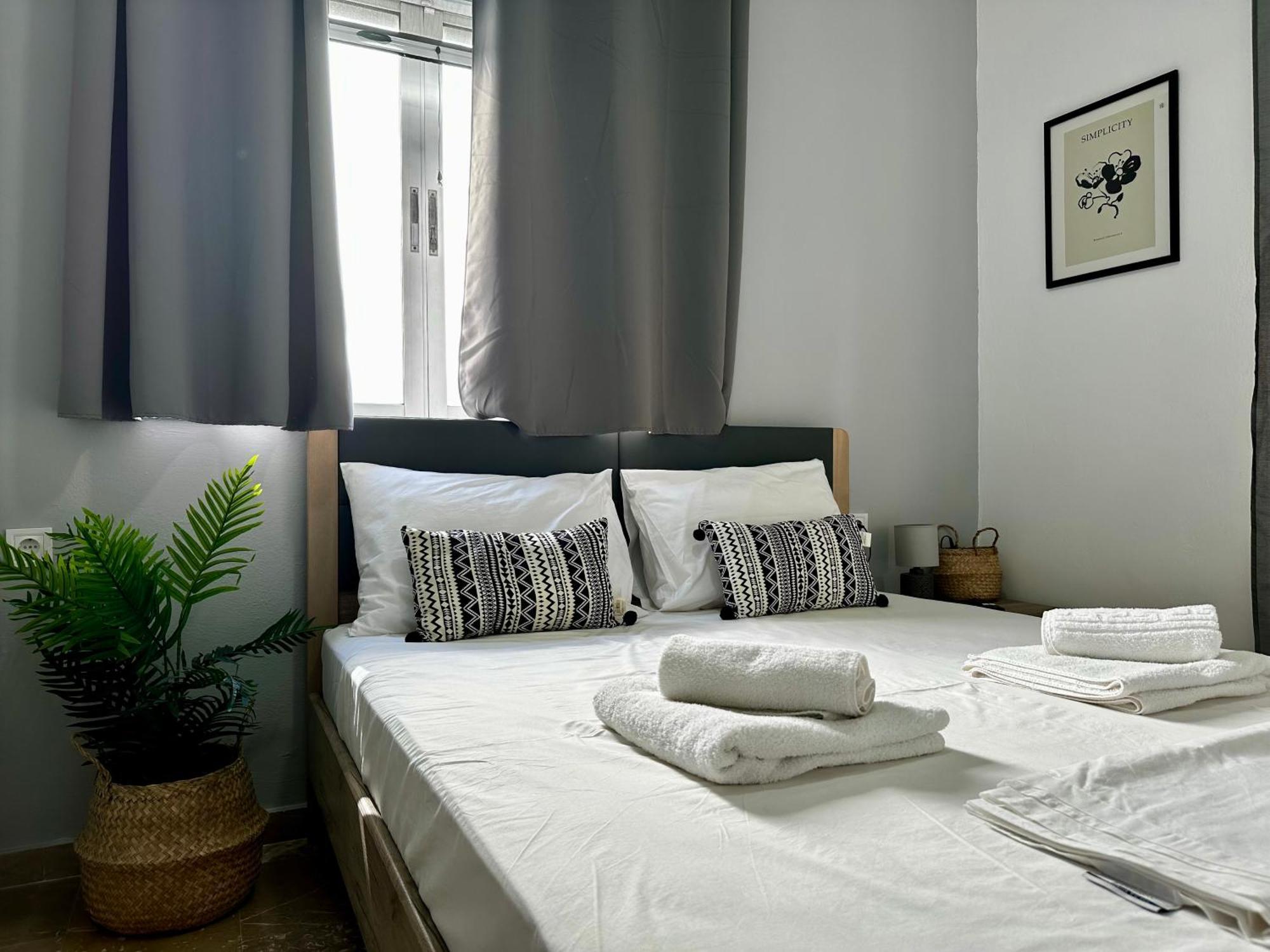 Modern & Cozy Apartment In The Heart Of Kos '9' Kültér fotó